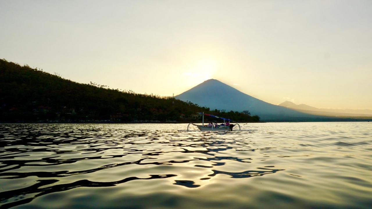 Agung Inn Amed Ngoại thất bức ảnh